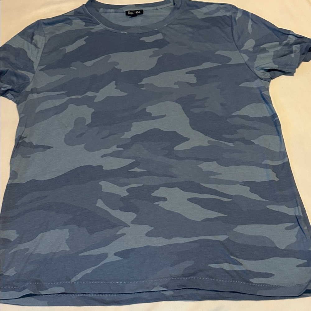Splendid Blue Camouflage Short Sleeve Tee Size Medium